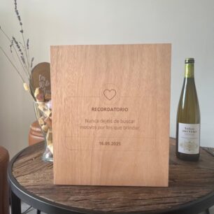 Caja de botella de vino y copas personalizado