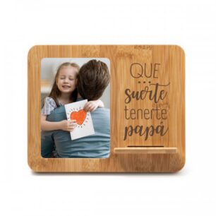 Cargador inalámbrico y portafotos de madera papá