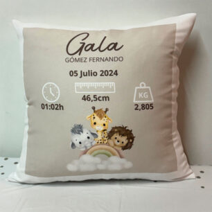 Cojín natalicio personalizado
