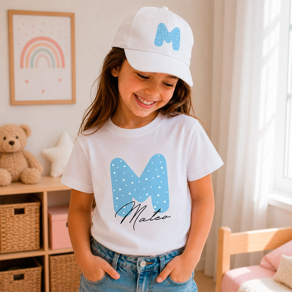 Pack camiseta y gorra personalizada con inicial y nombre