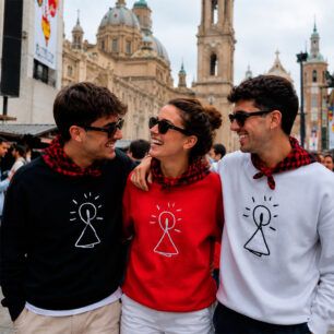 Sudadera virgen del pilar bordada